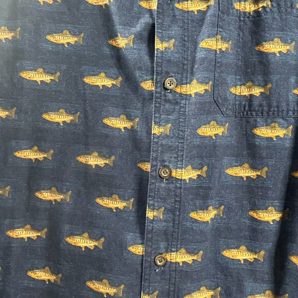 WOOLRICH EST 1830 The Original Outdoor Clothing Company Fish Button-Down Shirt L - Picture 4 of 16